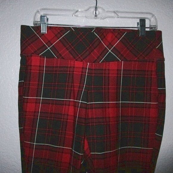 Torrid Studio Luxe Ponte Pixie Pants Size 00 M L Pockets Crop Stretch Tartan NEW - Picture 2 of 11